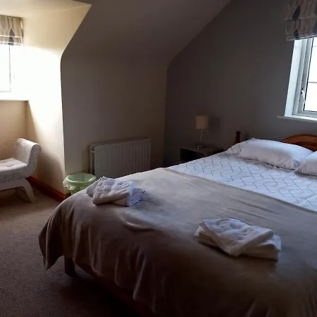 B&B Roshine Hill *