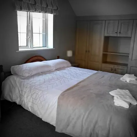 B&B Roshine Hill *